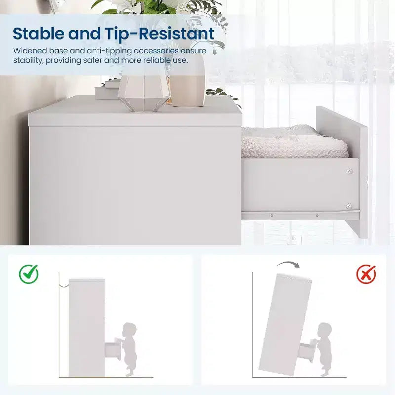 Commode haute en bois à 5 tiroirs
