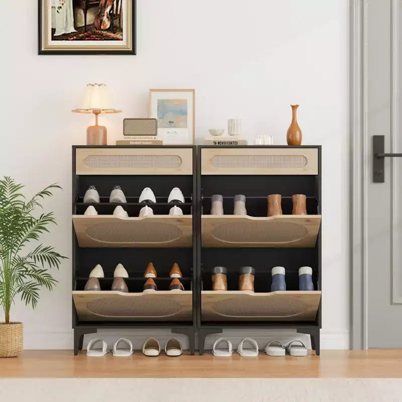 Meuble à chaussures en rotin